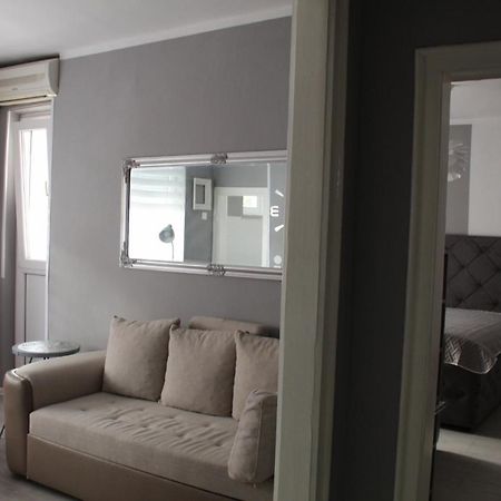 Ferienwohnung La Rose Cetinje Exterior foto